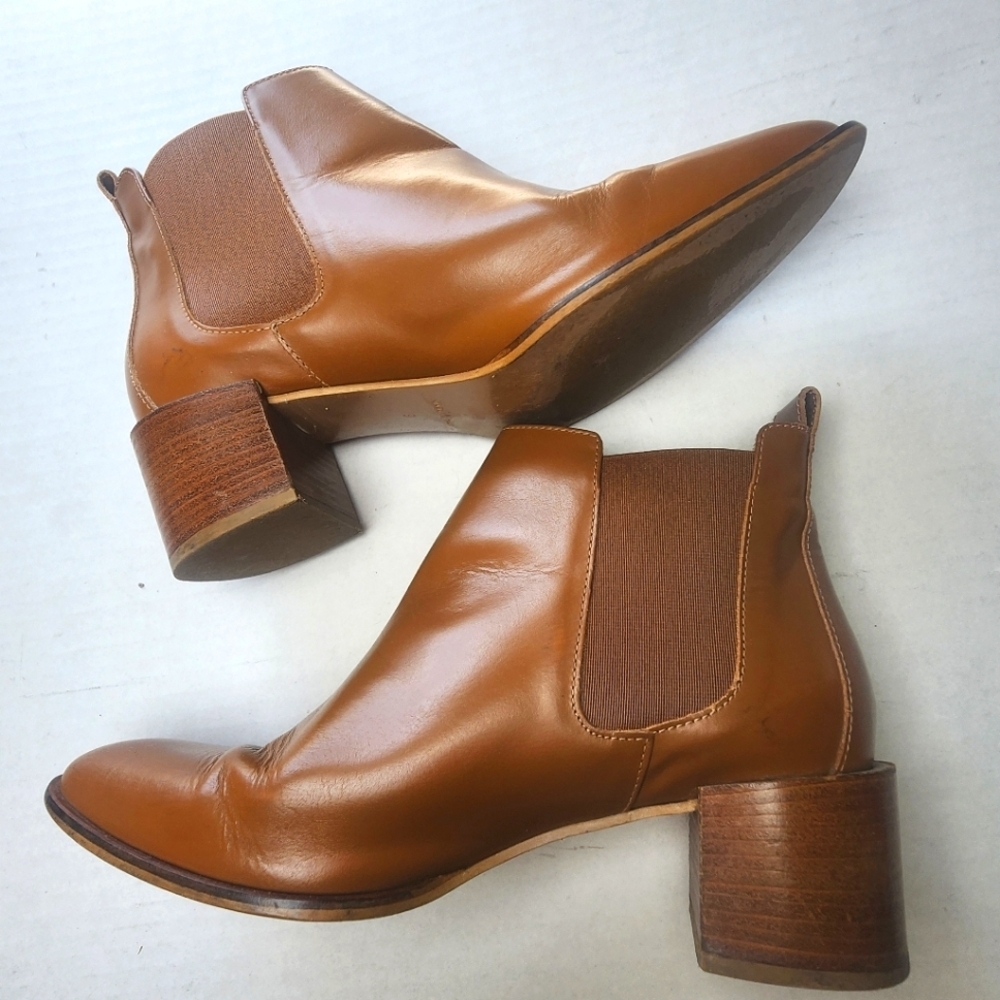 Everlane | Leathet Ankle Boots, size 9